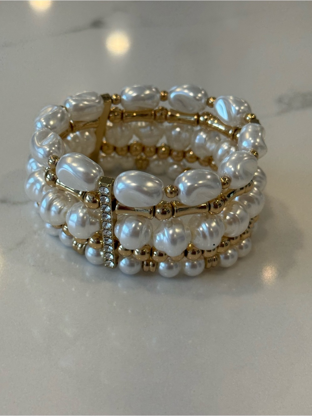 Lilly Pulitzer Gold & White Pearl Multi-Row Stretch Bracelet